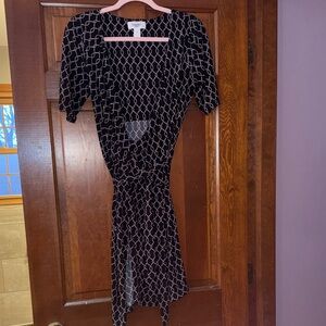 Elegant Black and White Patterned Dress